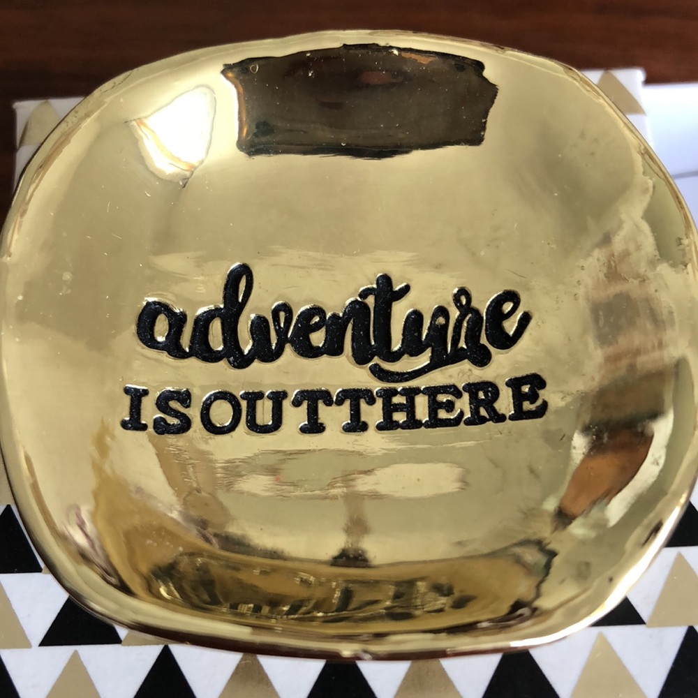 Graduation gift dish
